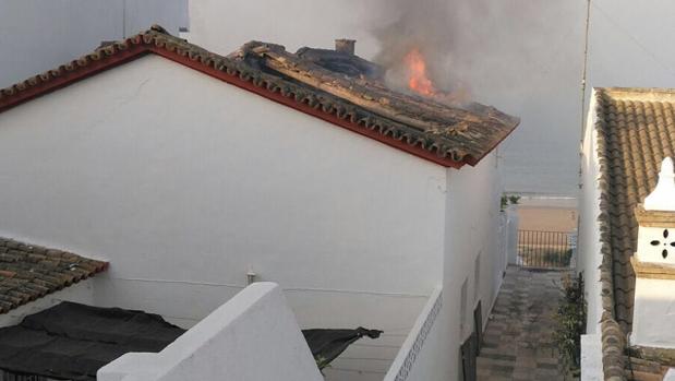 Una vecina de Mazagón narra cómo perdió su vivienda por el incendio de Doñana