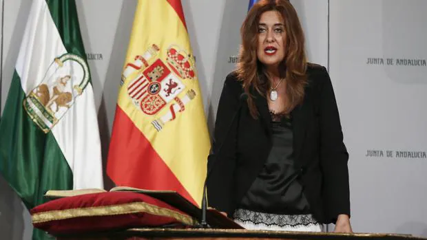 La nueva consejera de Educación, Sonia Gaya Sánchez, durante el acto de toma de posesión de su nuevo cargo.