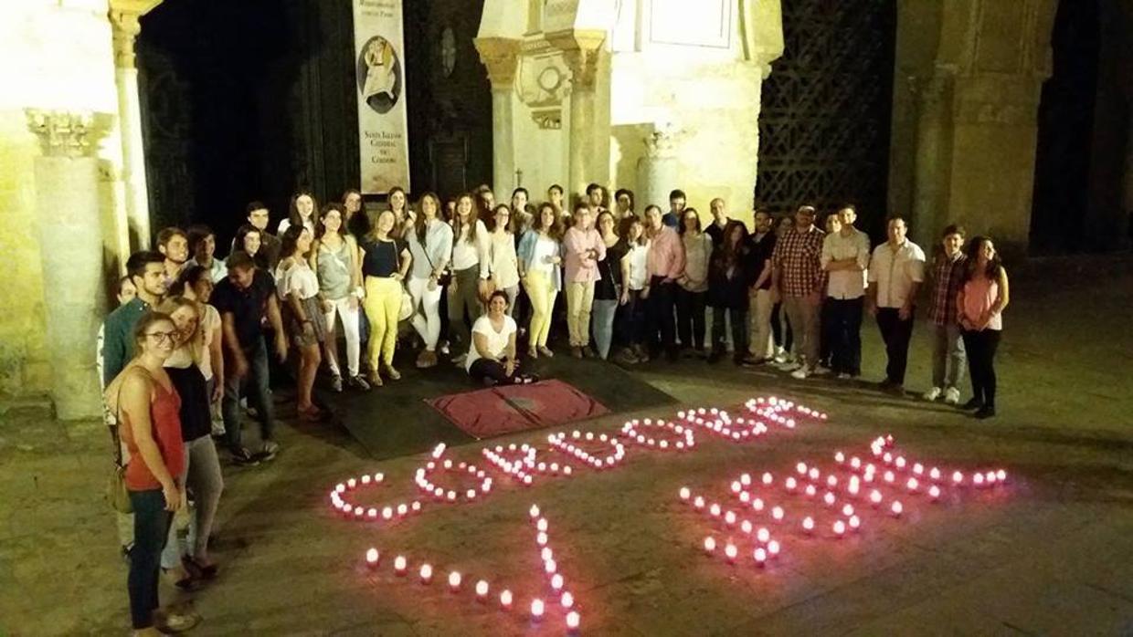 Jóvenes cofrades de Córdoba