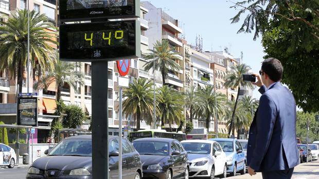 Alerta roja: Meteorología activa el riesgo máximo por el calor a partir de este miércoles en Córdoba