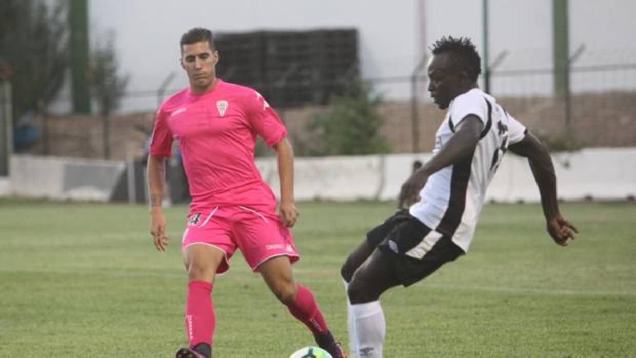 Sergi Guardiola, presionando a un rival