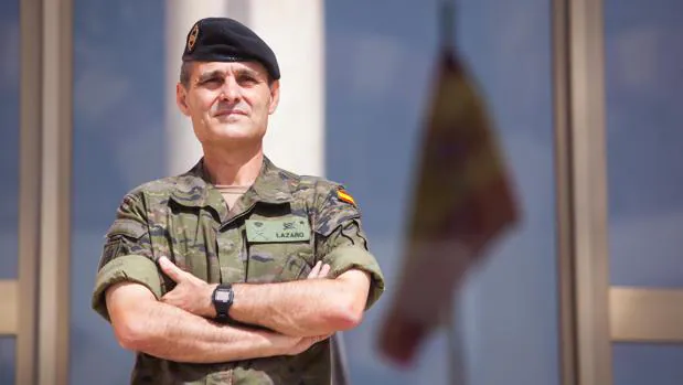 General Aroldo Lázaro: «Las misiones en el extranjero me han hecho crecer como persona y como militar»