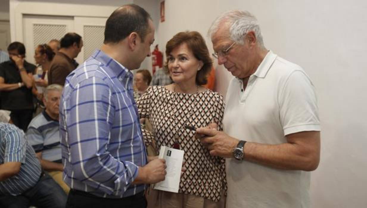 Carmen Calvo junto a Jospe Borrell y Gómez de Celis en un reciente acto en Córdoba