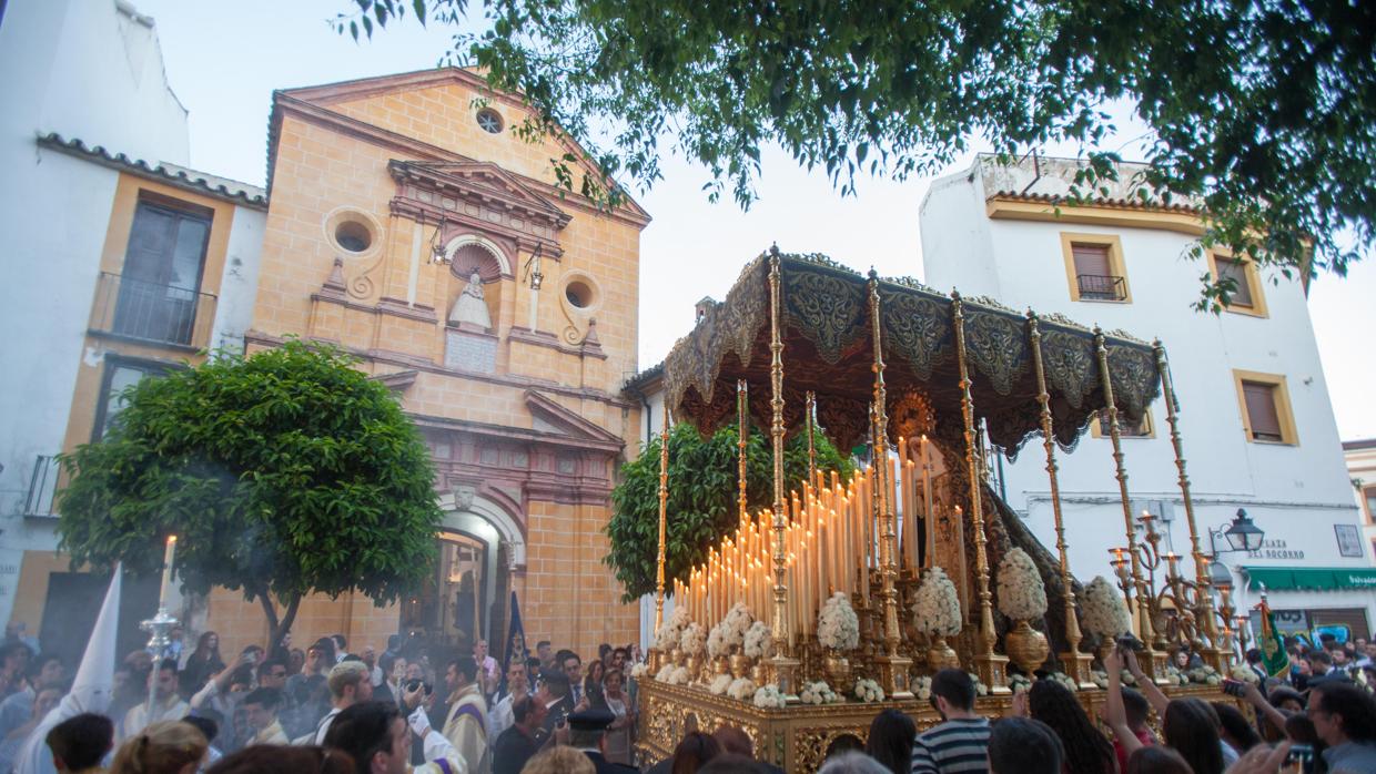 Nuestra Señora de las Lágrimas en su Desamparo