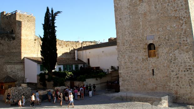 Priego tiene nueva terraza con vistas panorámicas en la Torre del Castillo