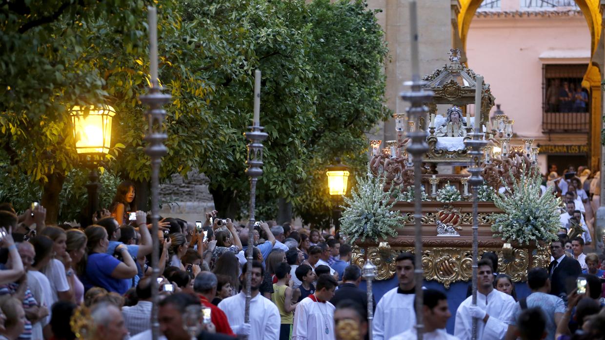 Procesión de la Virgen del Tránsito