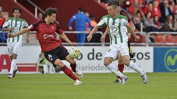 ¿Desde cuándo no ganaba el Córdoba CF por 0-3 en Segunda División?