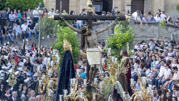 Rojas: «En ningún momento tenemos pensado reformar el paso del Cristo»