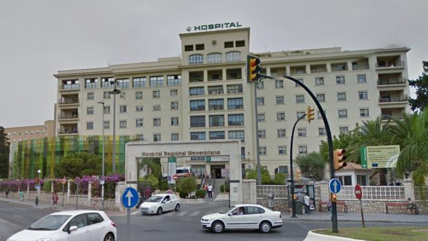 Un ascensor del Hospital Regional Universitario de Málaga en «evidente riesgo de accidente eléctrico»