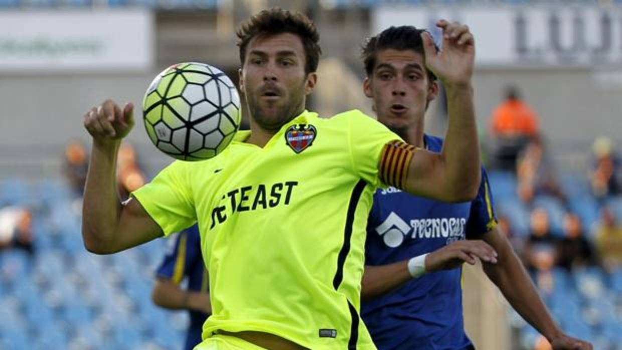 Noblejas, en el partido de su debut en Primera