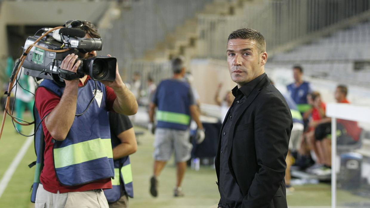 Luis Carrión antes de empezar el partido ante el Real Zaragoza