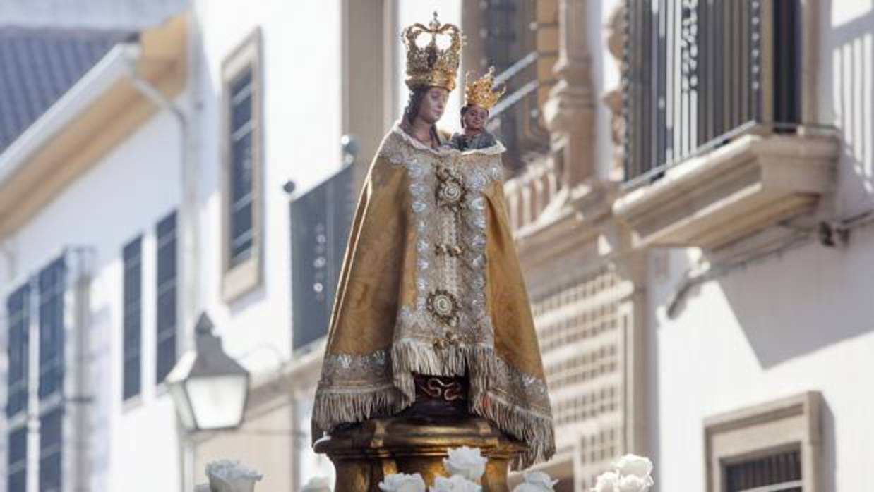 La Virgen de la Fuensanta, durante un traslado a la Catedral