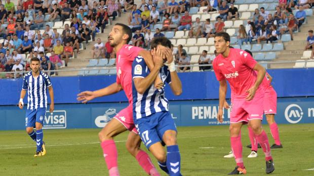 Las notas de los jugadores del Córdoba CF ante el Lorca FC