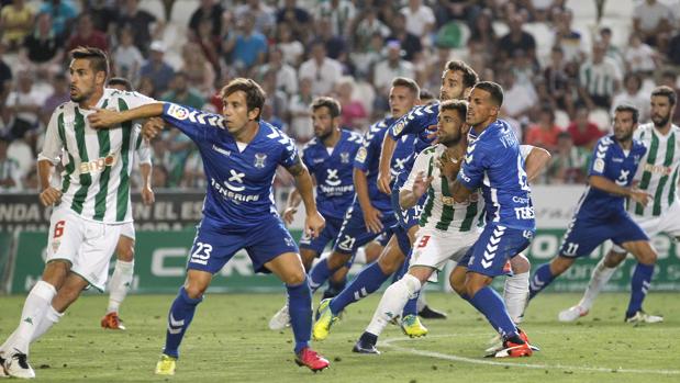 El Córdoba CF se enfrentará al Club Deportivo Tenerife en la tercera ronda de la Copa del Rey