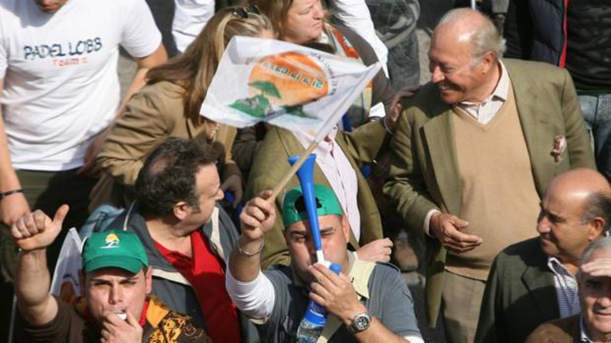 Un grupo de cazadores en una manifestación