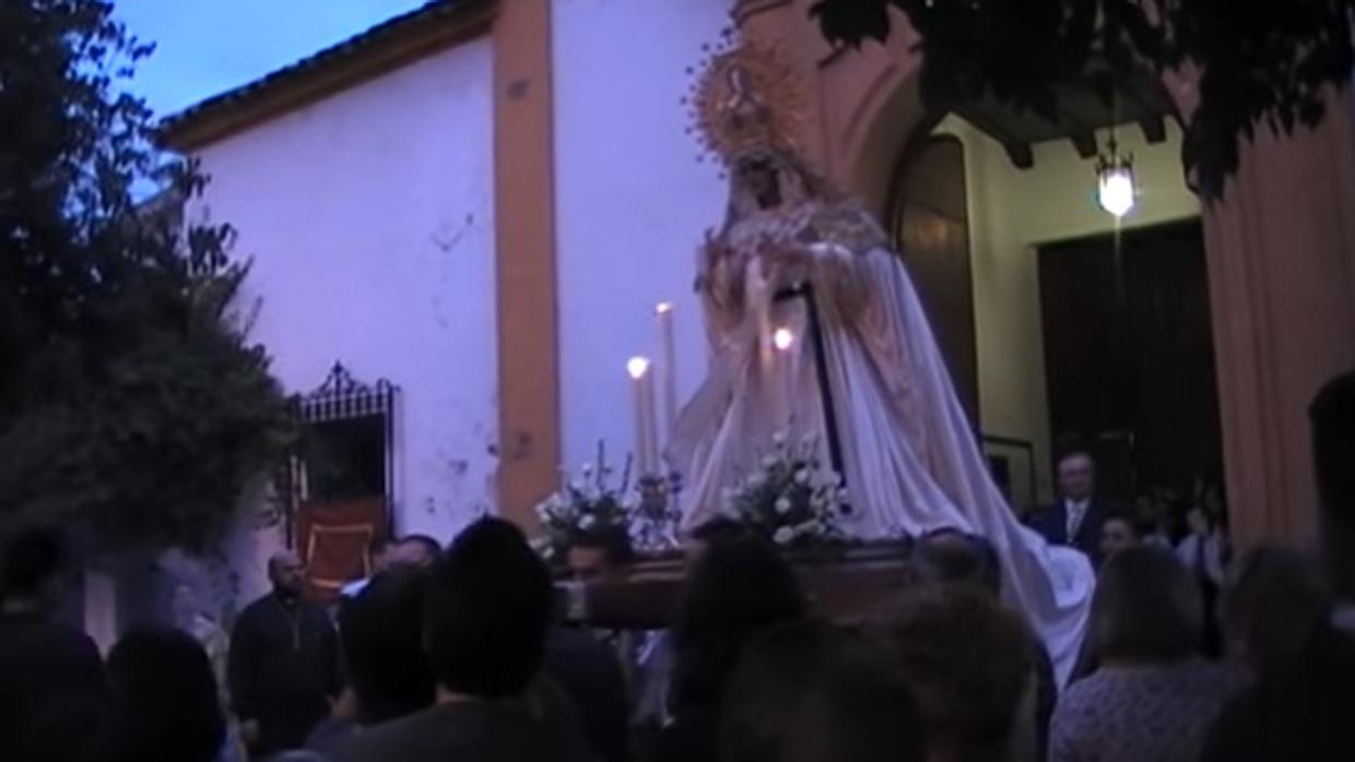 La Virgen de la Merced inicia su rosario al amanecer