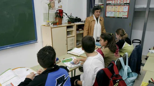 Los fieles evangélicos quieren profesores de su fe en los colegios de Andalucía