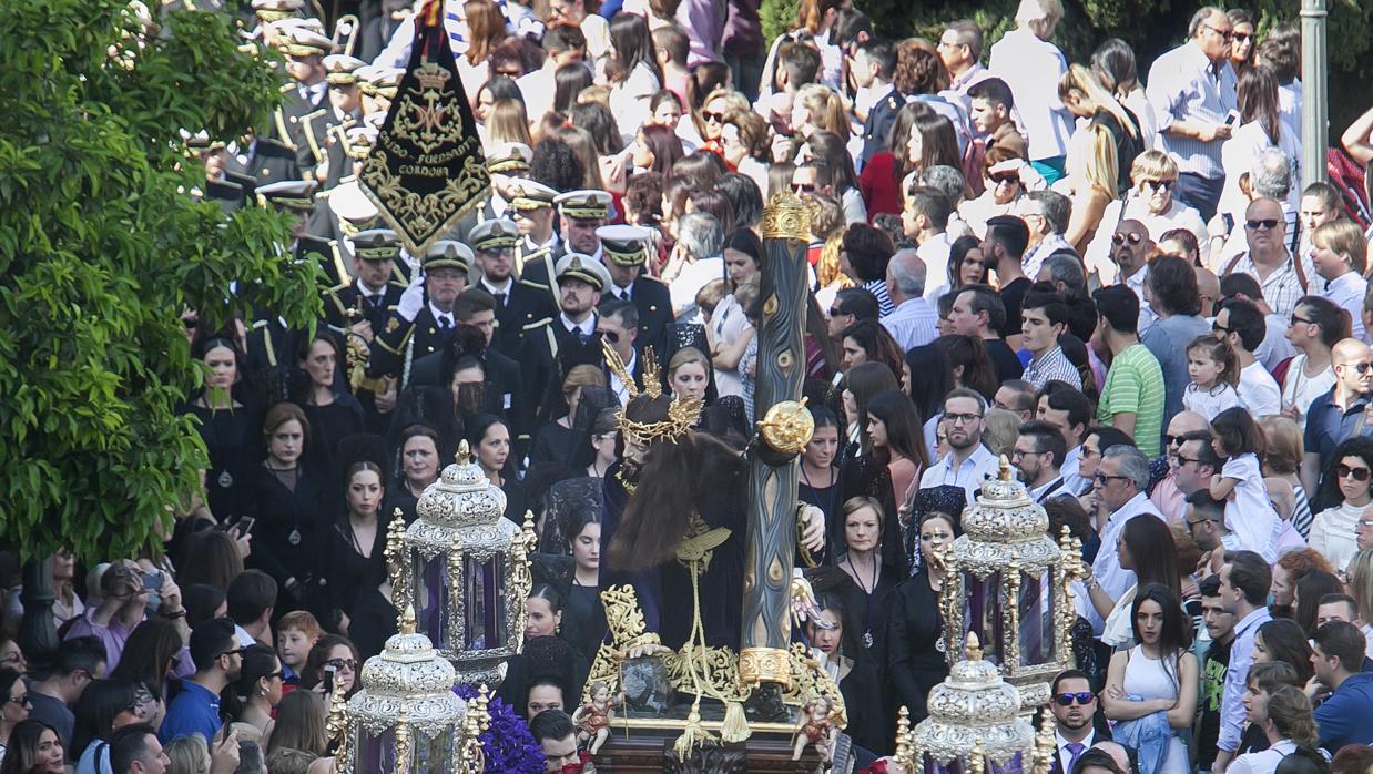 Caído y Fuensanta, tras Nuestro Padre Jesús Caído