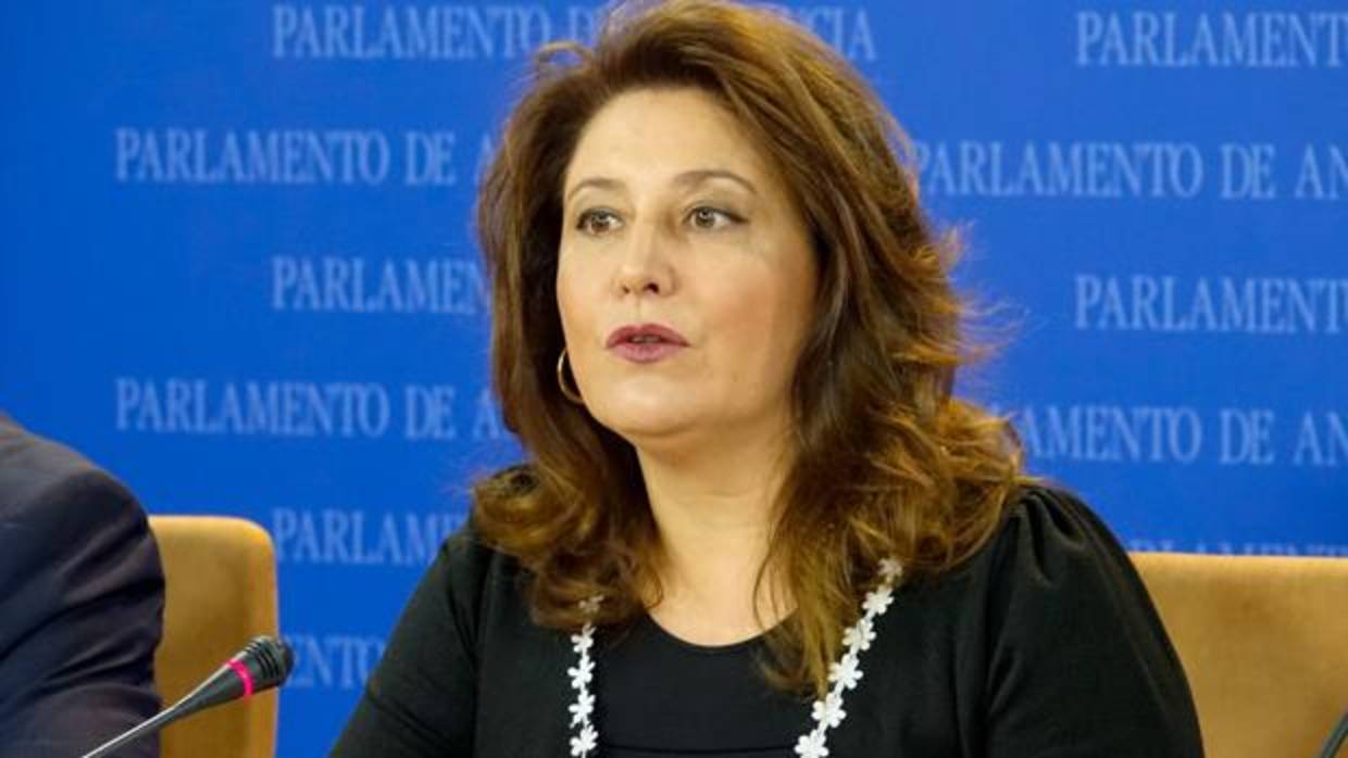 La portavoz del PP en el Parlamento de Andalucía, Carmen Crespo