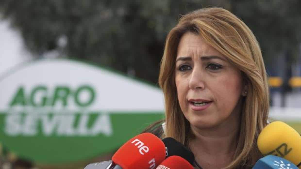 La presidenta andaluza, Susana Díaz durante su visita a una cooperativa agraria sevillana este jueves