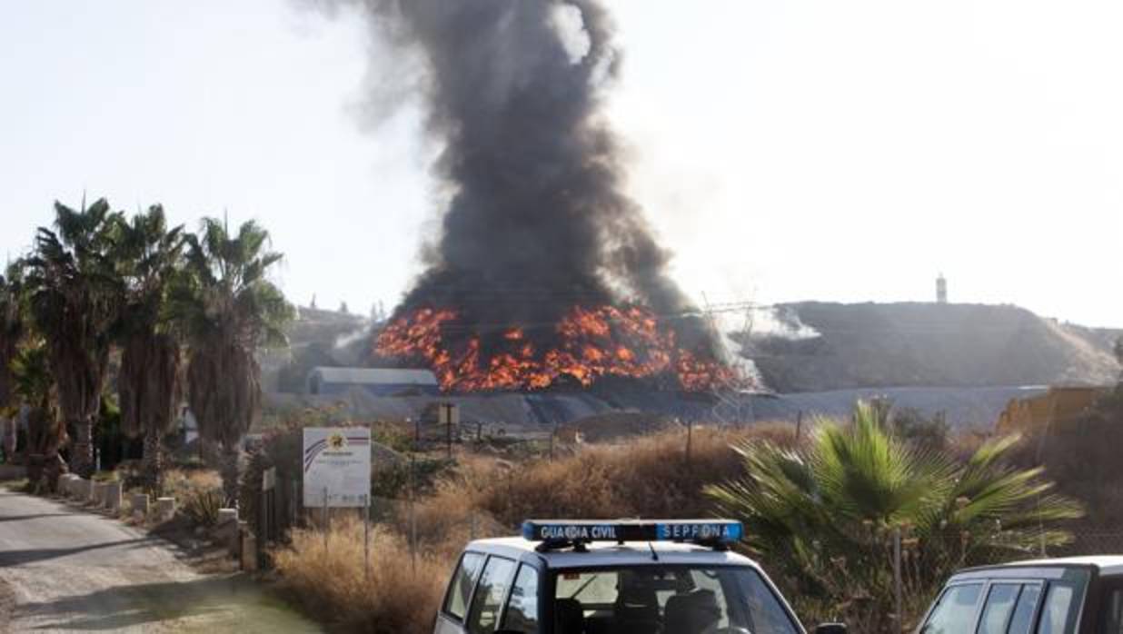 Incendio en el vertedero de Recicor hace dos semanas