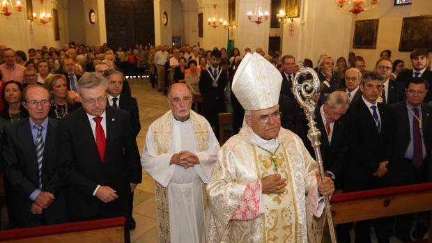 Un solo concejal del gobierno municipal de Córdoba para cumplir una tradición de siglos