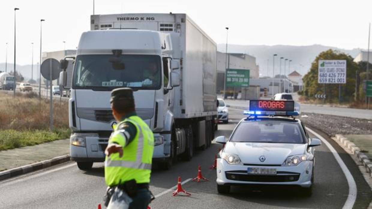 Control de alcohol y drogas de la Guardia Civil