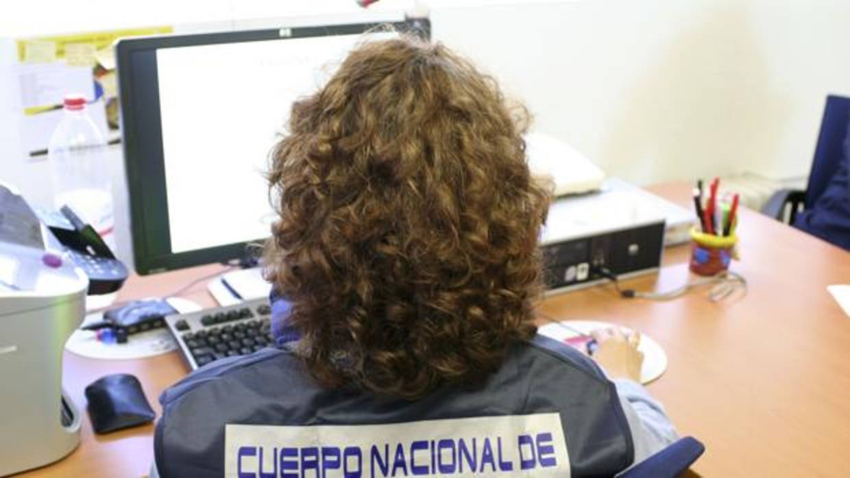 La Policía ha detenido a cinco personas, tres de ellas en Andalucía