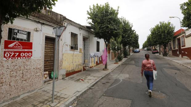 Vecinos de Fray Albino, en Córdoba: «Nos están echando del barrio»