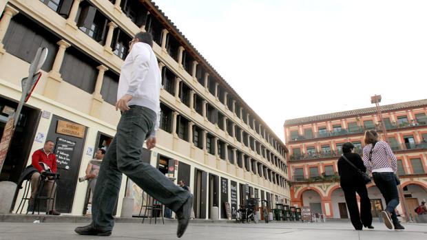 Urbanismo cede la casa de doña Jacinta de la Corredera a la Universidad de Córdoba