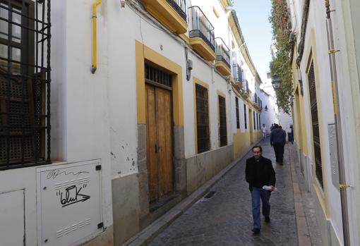 El acceso al establecimiento será por la calle Encarnación