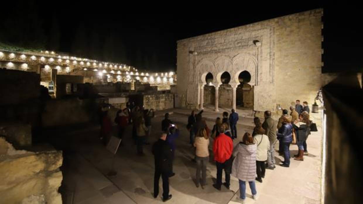 Visita nocturna al yacimiento de Medina Azahara