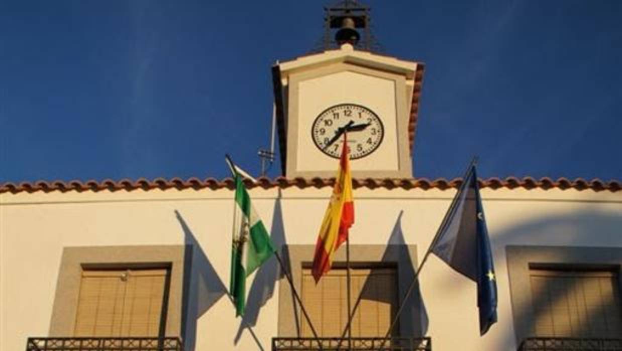 Fachada del Ayuntamiento de El Guijo