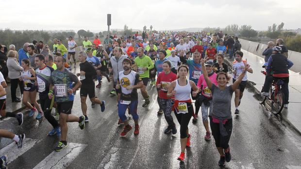 ¿Dónde, cuándo y cómo pueden recogerse los dorsales de la Media Maratón de Córdoba?