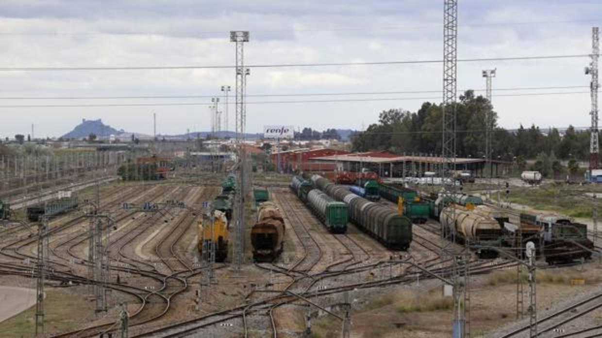 Estación de trenes de mercancías de El Higuerón