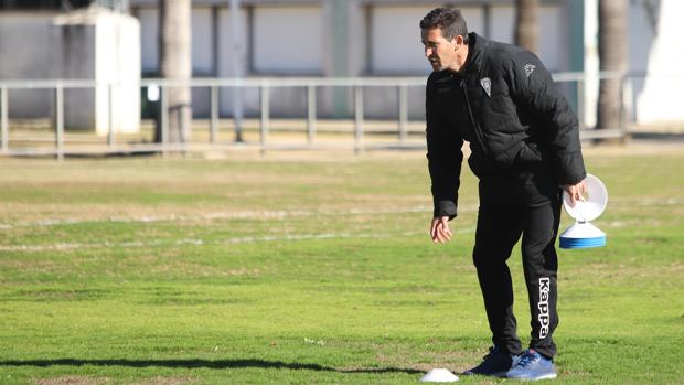 Juan Merino se despide del Córdoba CF: «La constancia y el esfuerzo traerán la recompensa esperada»