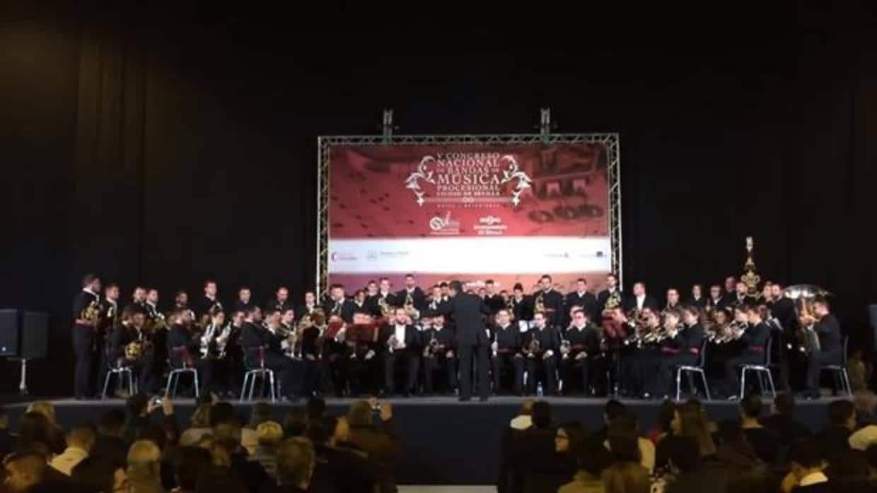 Actuación de Coronación de Espinas, en Sevilla