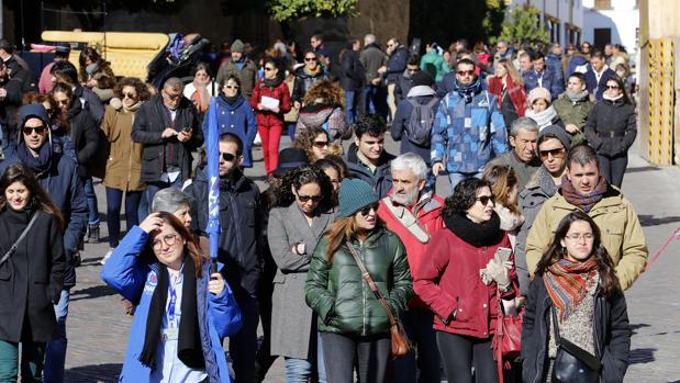 IU asegura que el puente festivo sólo repercute en empleos precarios en Córdoba