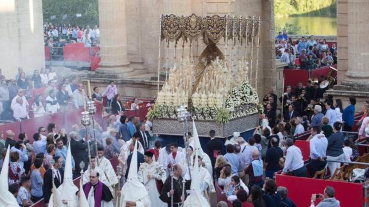 Dibujo del nuevo respiradero de la Virgen de la Merced