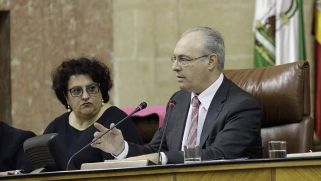 Juan Pablo Durán ayer en la sesión del Parlamento
