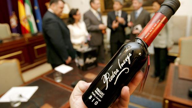 Vinagres de todo el mundo compiten en la Diputación