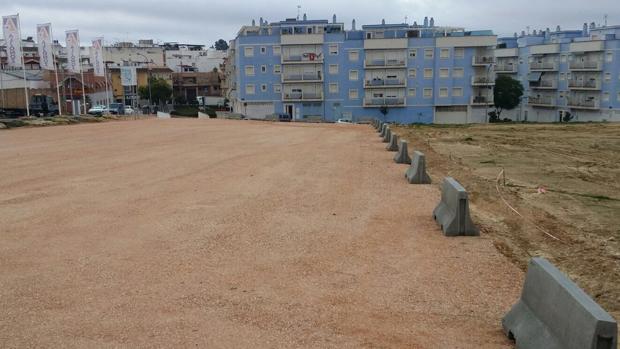 La clínica Parejo y Cañero de Puente Genil estrena aparcamiento