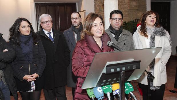 Isabel Ambrosio, en busca de hechos para salvar su gestión en el Ayuntamiento de Córdoba