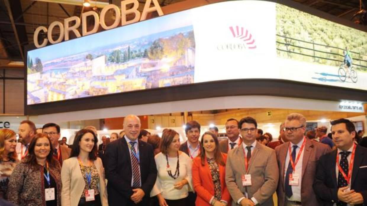 Representantes institucionales en la inauguración de Fitur