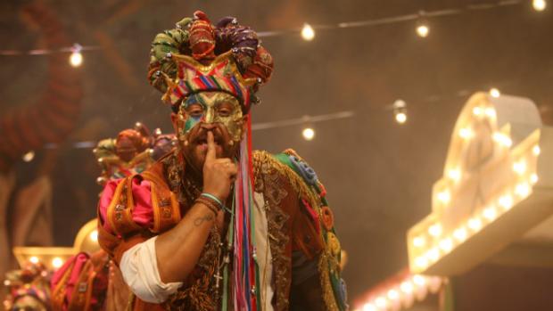 Carnaval de Cádiz: El perro ladra, el andalú muerde