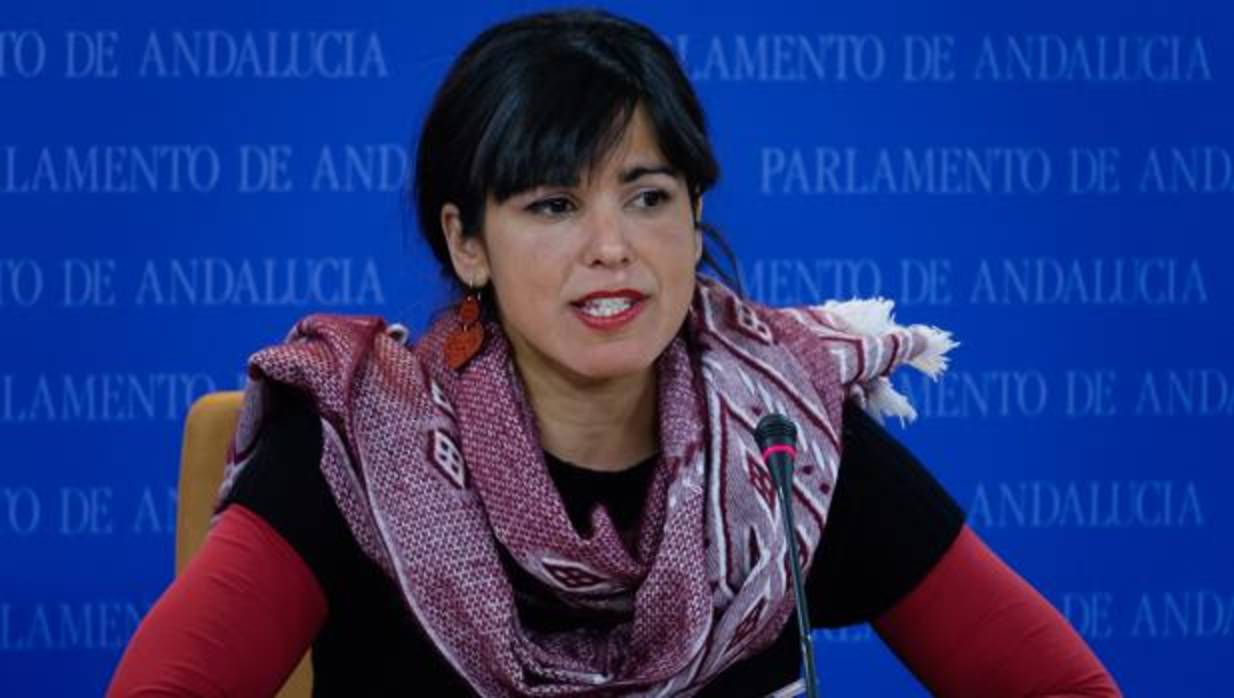 Imagen de la lideresa podemita Teresa Rodríguez en el Parlamento andaluz