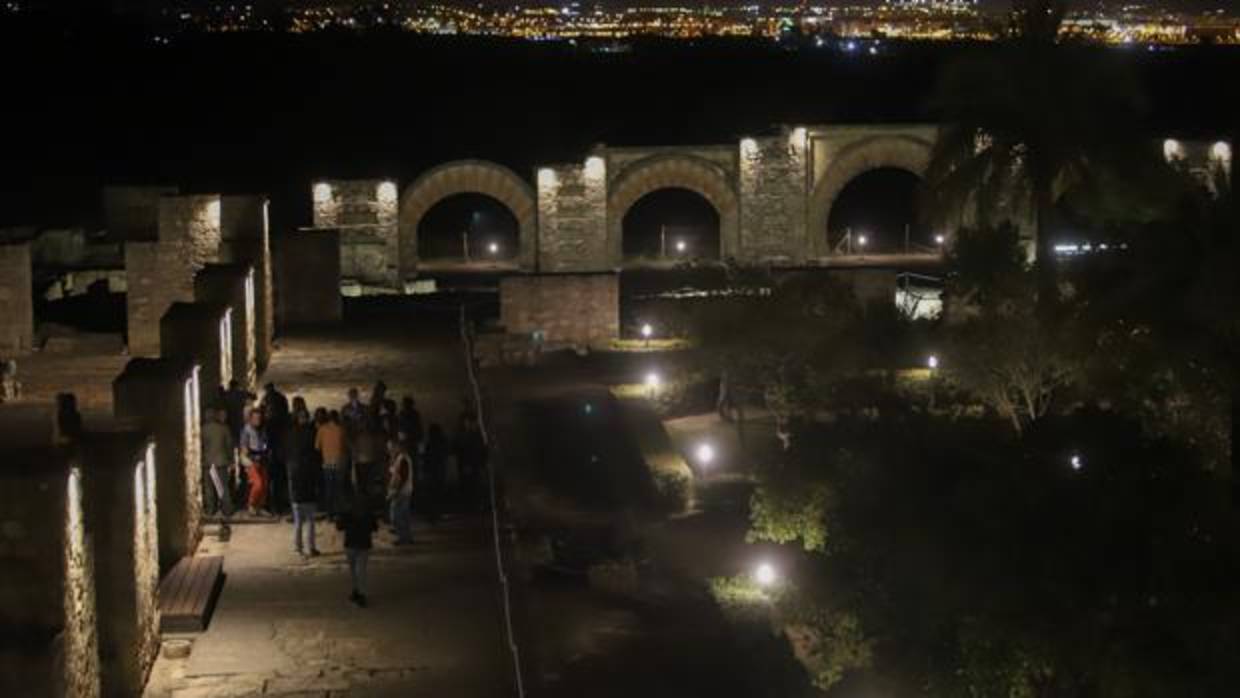 Visitas nocturnas a Medina Azahara