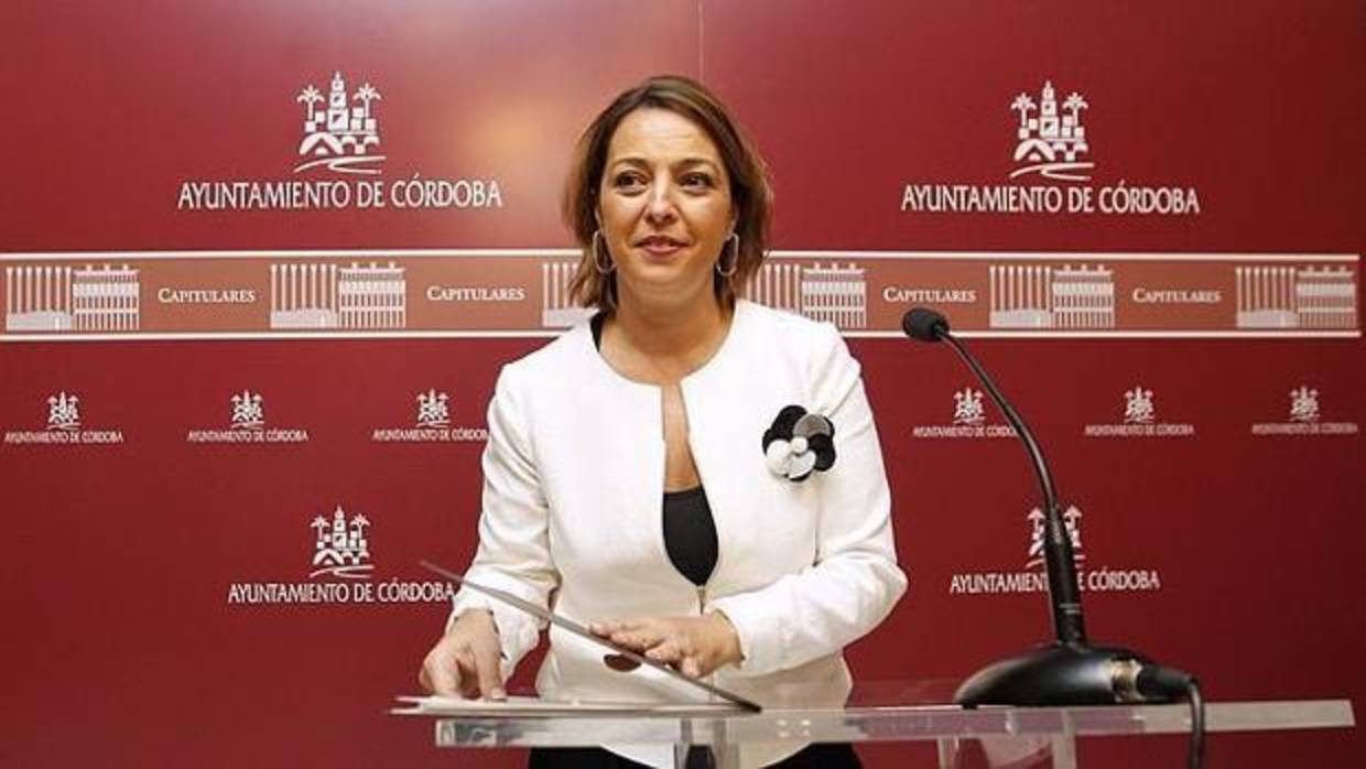 La alcaldesa, Isabel Ambrosio