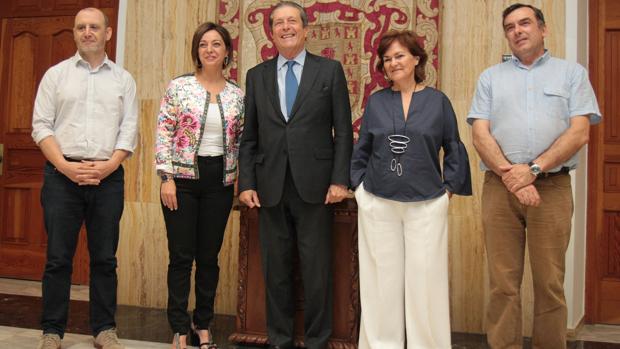 El informe de la comisión de la Mezquita-Catedral de Córdoba acusa a la Iglesia de «desvirtuar» el templo