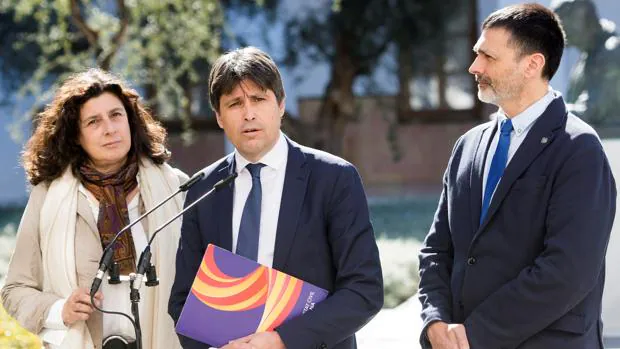 Sociedad Civil Catalana pedirá a Marta Sánchez que cante su himno de España en uno de sus actos